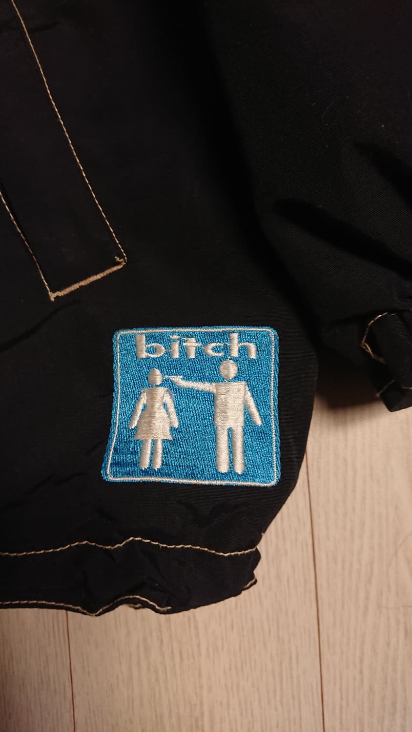 비치 스케이트보드 bitch skateboard 아노락 자켓 상품이미지3