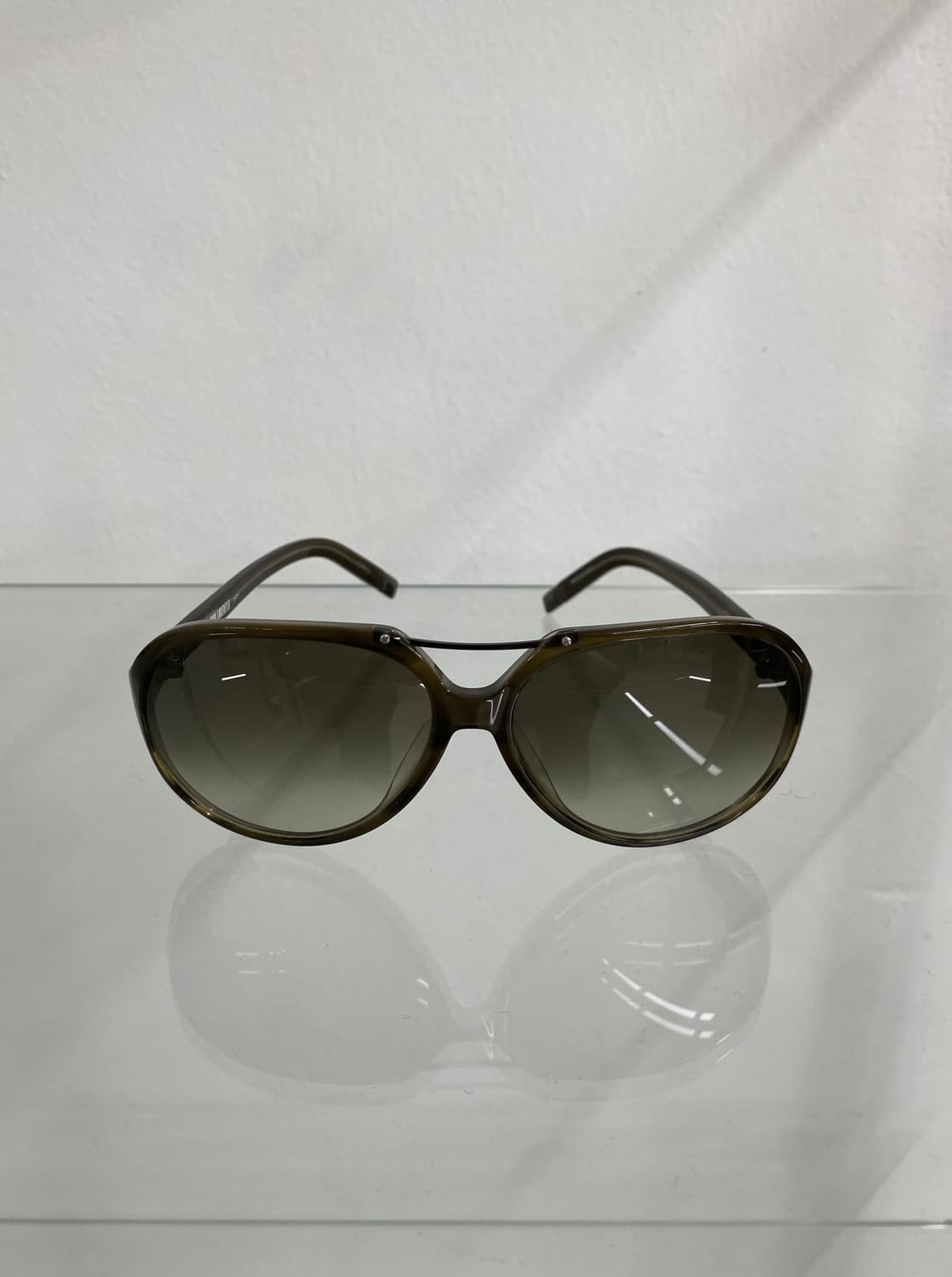 칼 라거펠트 스크류 아비에이터 선글라스 상품이미지2