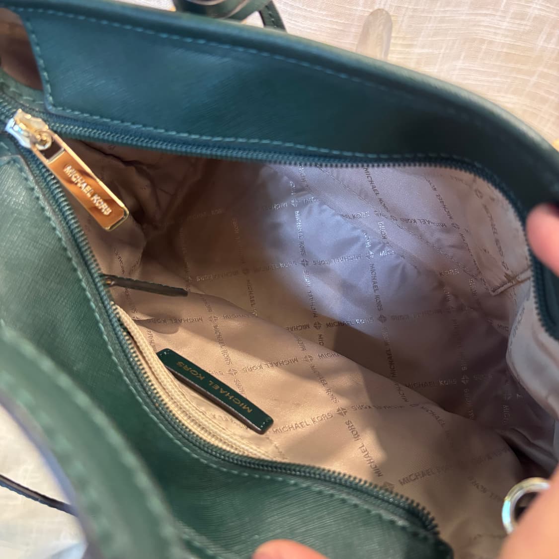 정품 마이클코어스 투웨이 토트백     상품이미지7
