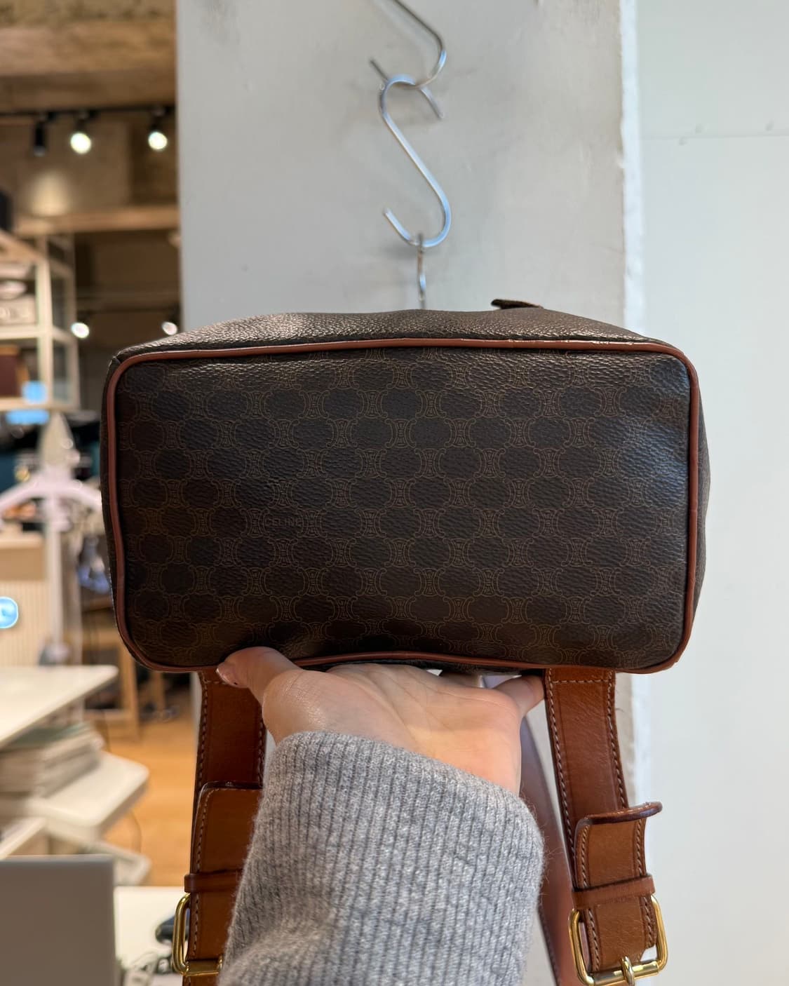 셀린느 브라운 마카담 백팩  상품이미지7