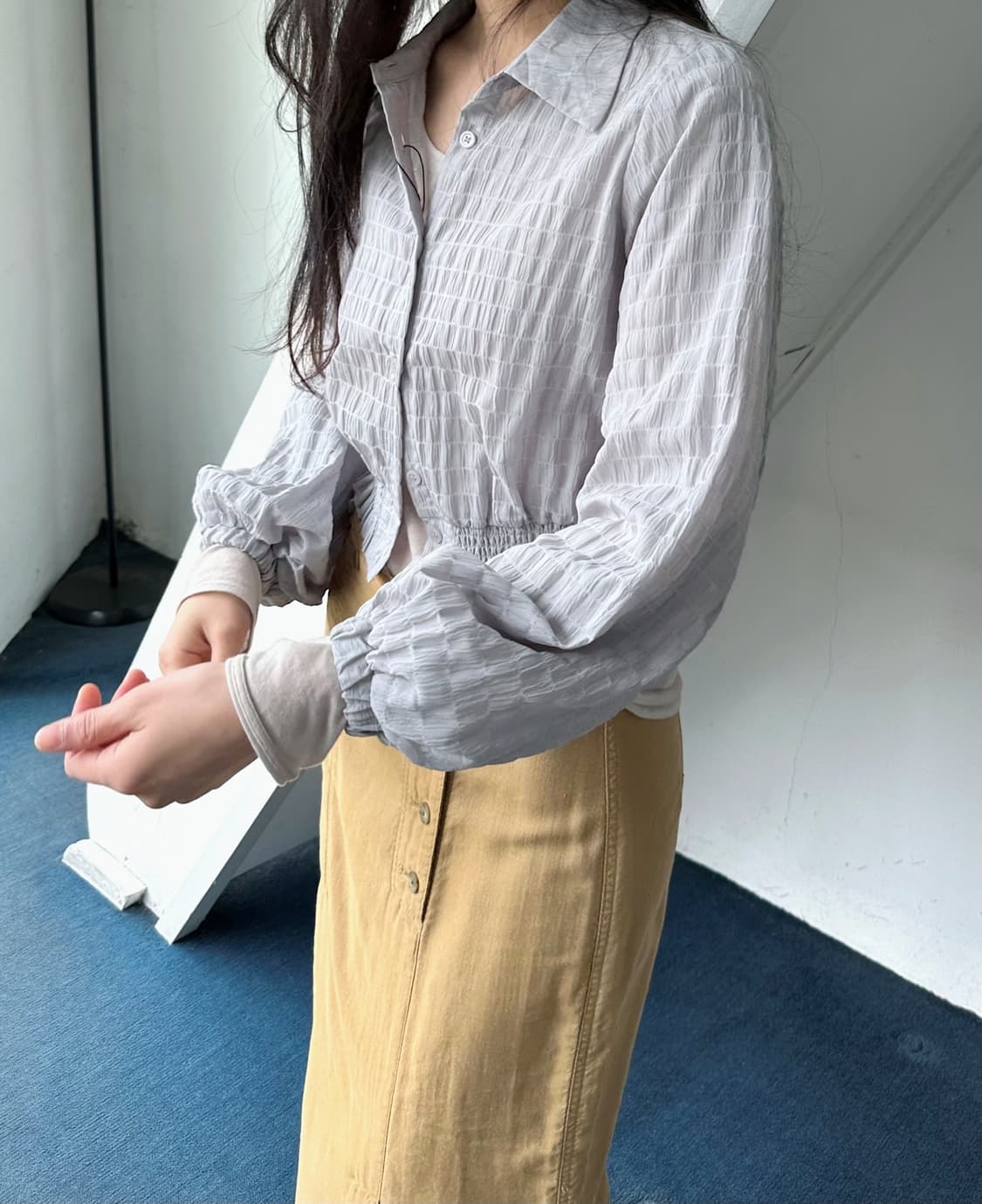 Sheer fabric design shirred blouse shirt 상품이미지7
