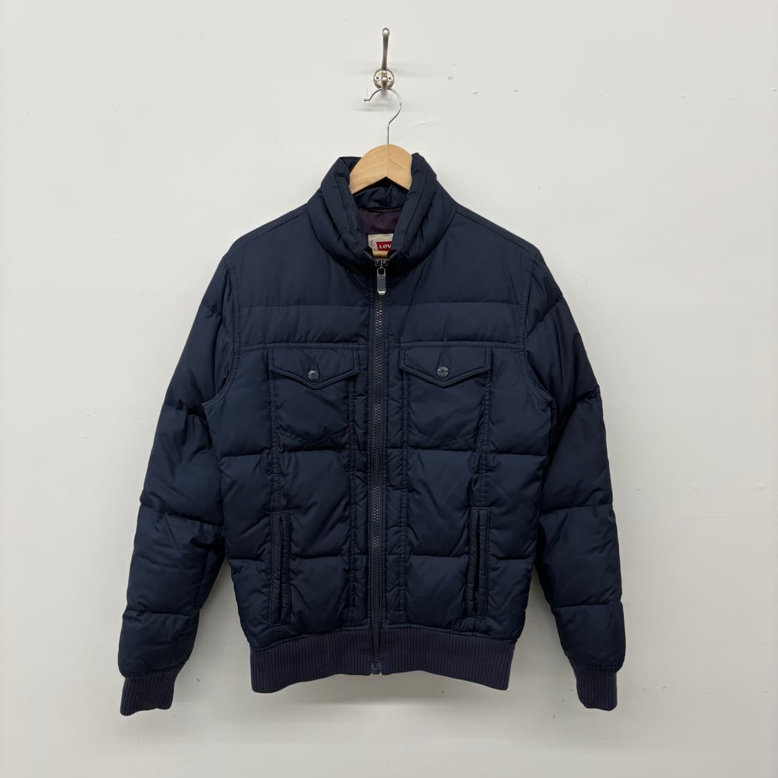 리바이스 네이비 패딩 점퍼 남/S 상품이미지1