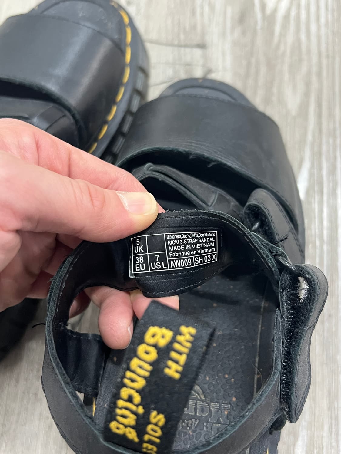 Dr Martens 닥터마틴 리키3 스트랩 샌들 상품이미지5