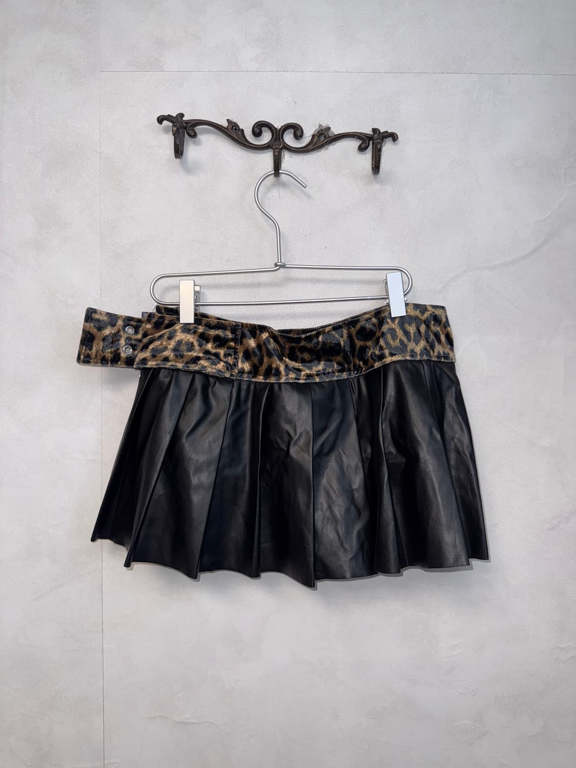 Black leopard belted pleats mini skirt 상품이미지3