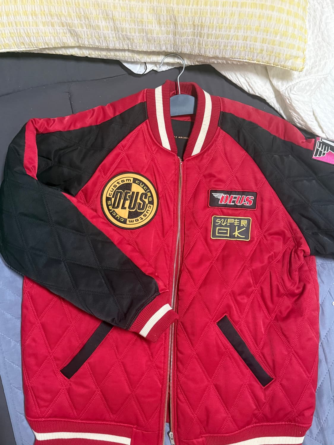 데우스 서포터즈 바시티 자켓 상품이미지1