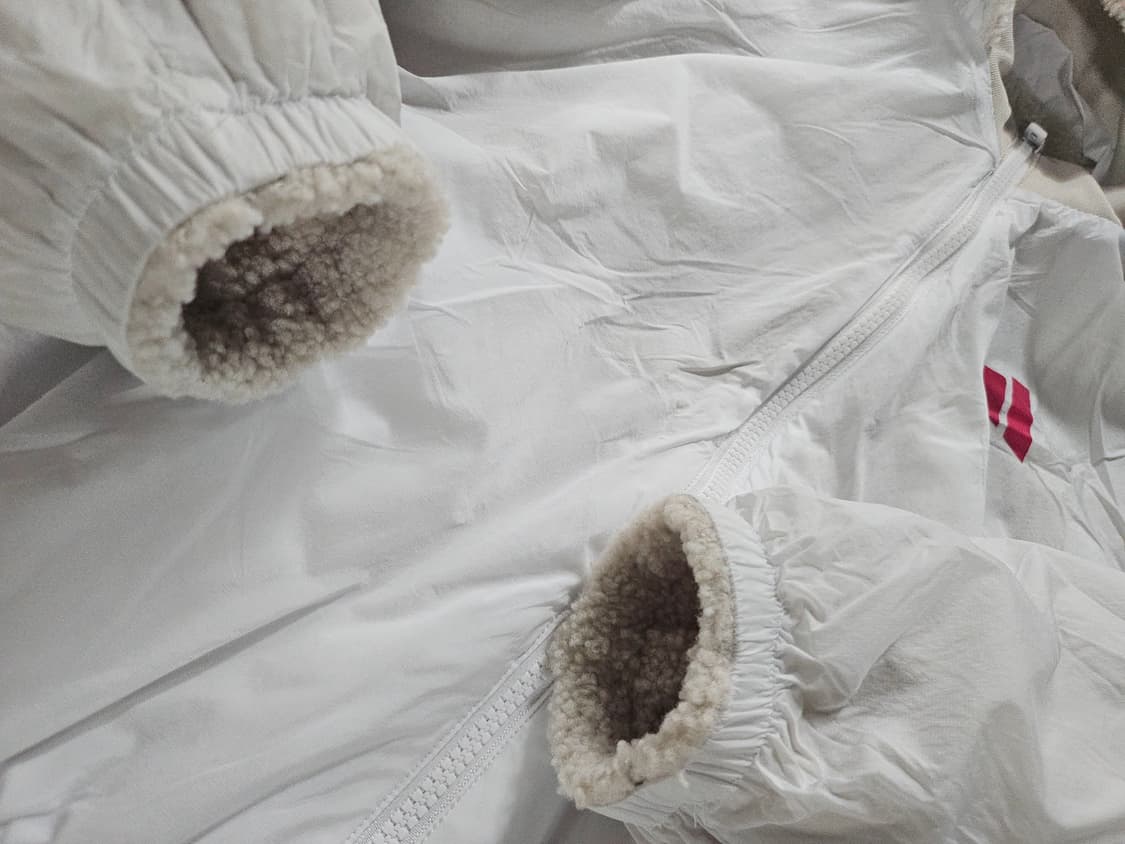 아디다스 리버시블  후드 뽀글이 플리스 바람막이 크롭자켓 상품이미지7