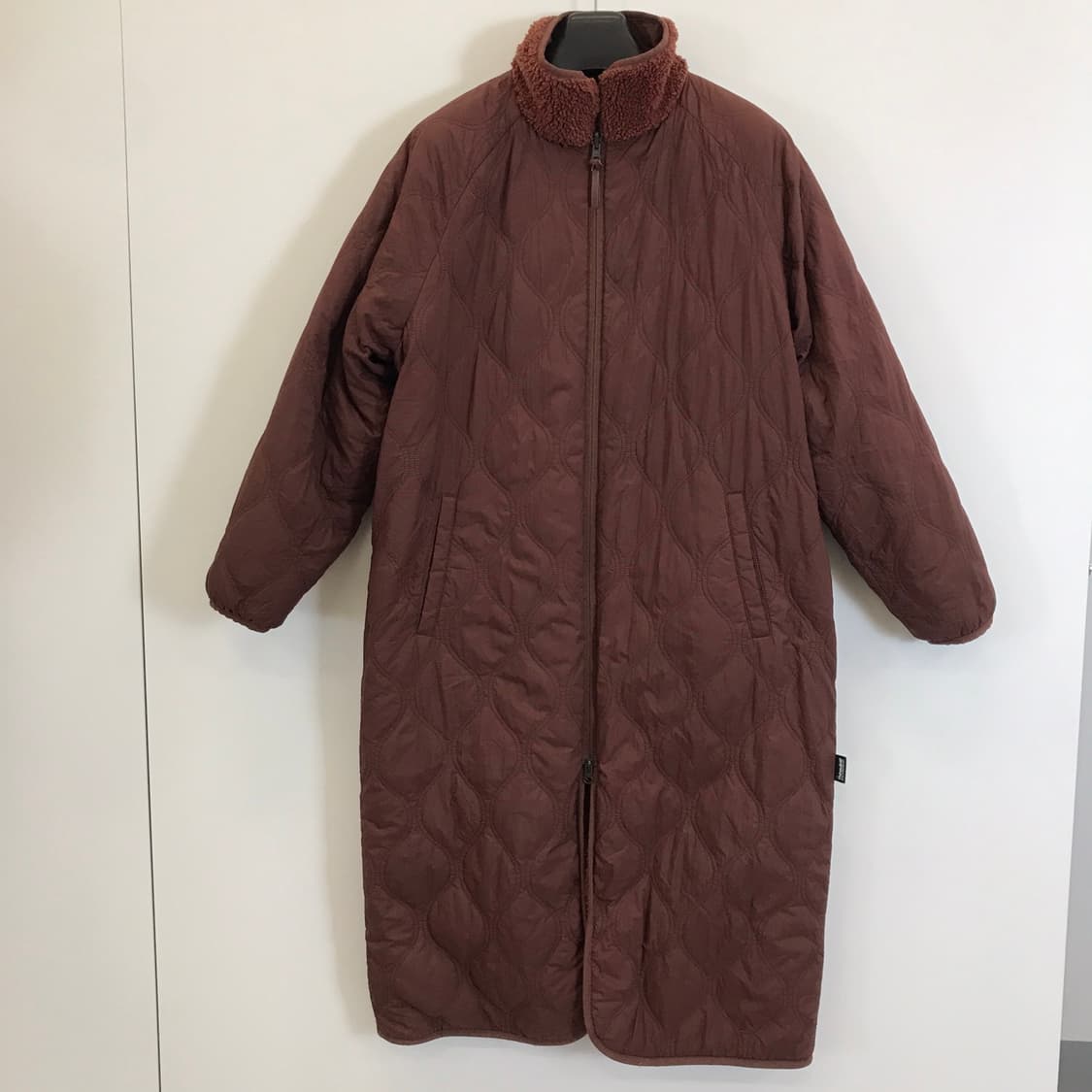 하이드아웃 HIDE OUT 지킬앤하이드 리버시블 롱후리스 [M] 상품이미지4