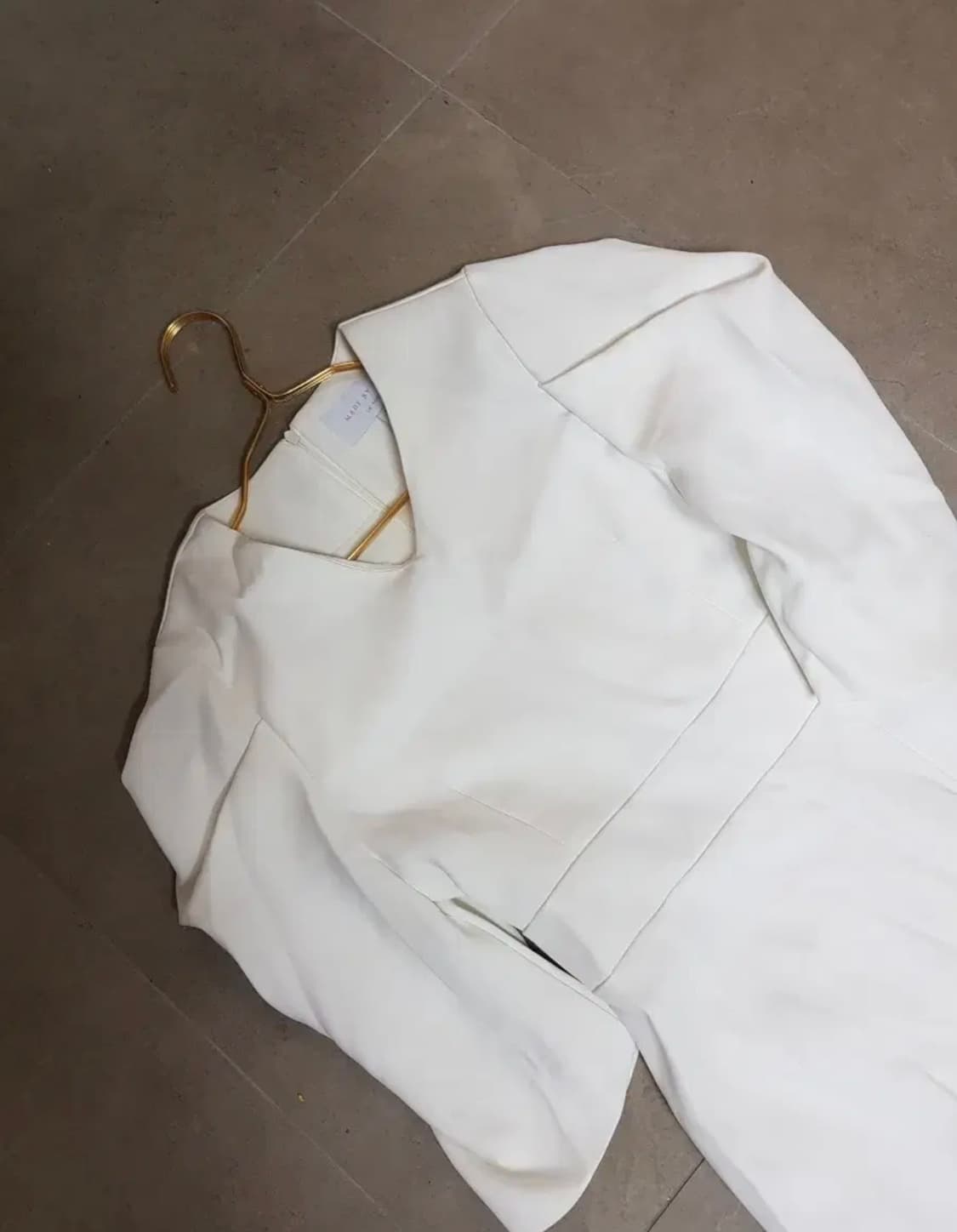 딘트 화이트 셔링 원피스. 이브닝. 셀프웨딩.55 상품이미지2