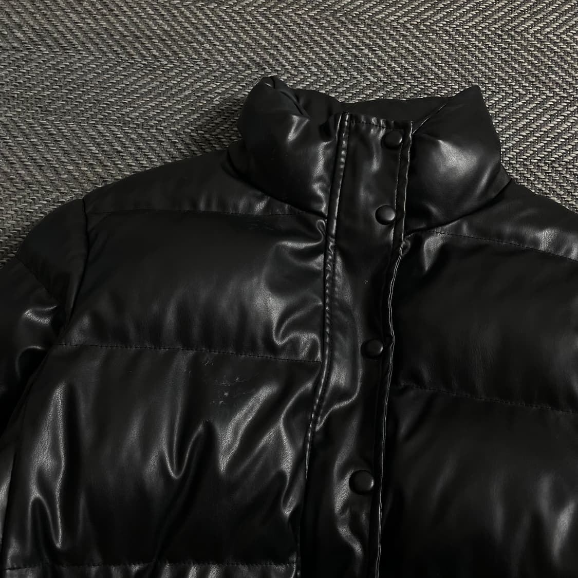 FANDY LOKAR 블랙 레더 크롭 숏패딩y 4481 상품이미지5