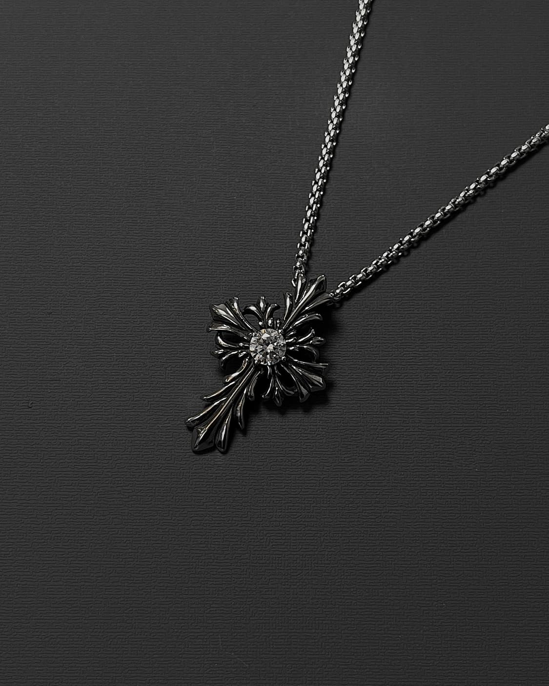 엔틱 크로스 목걸이 상품이미지1