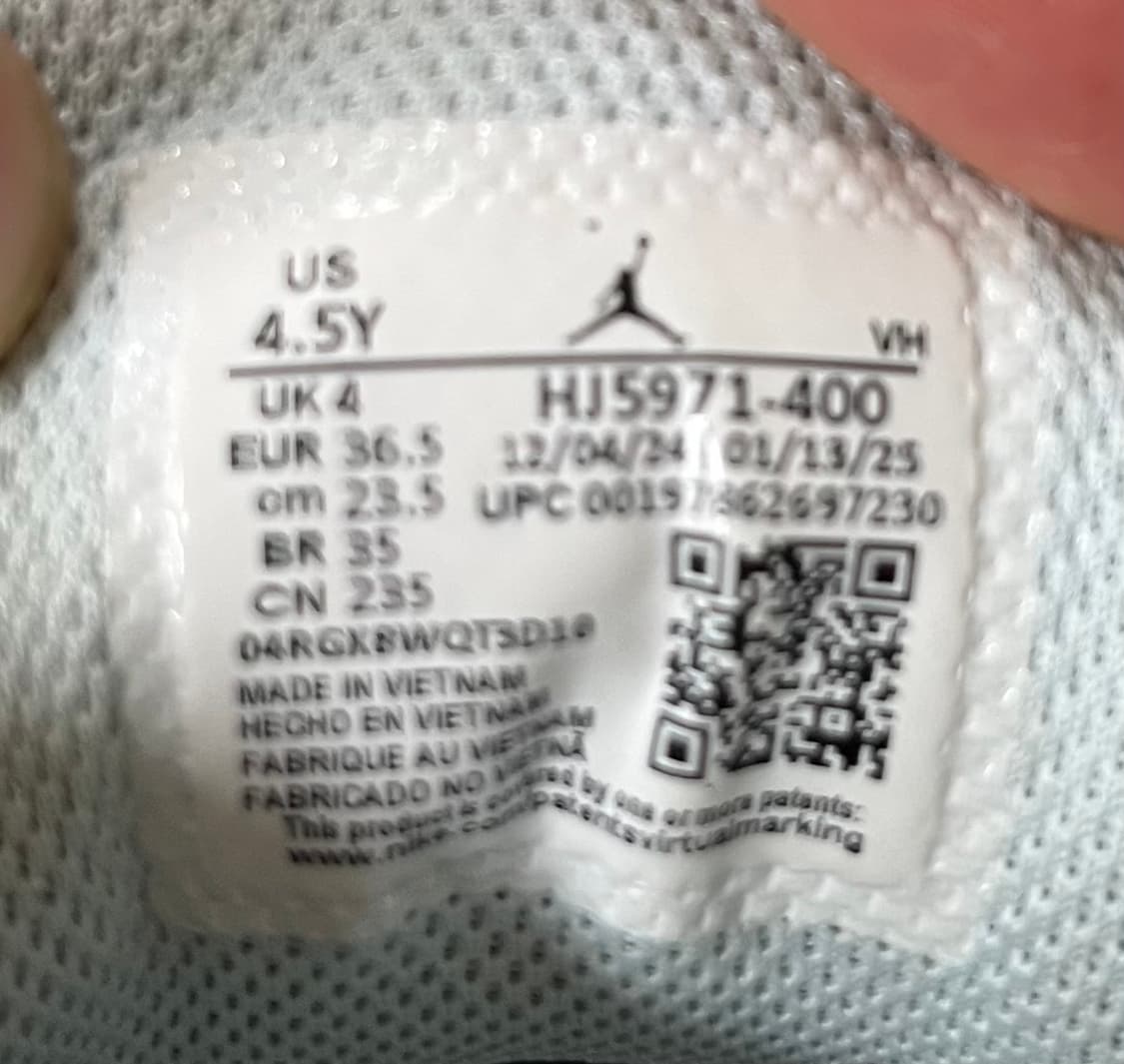 나이키 에어 조던 1 로우 Size 235 상품이미지8