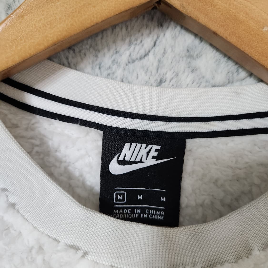 H326 [95] 나이키 에어 뽀글이 맨투맨
 상품이미지3