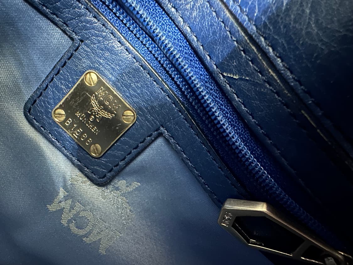 MCM 빈티지 블루 숄더백 / 감성템 / 희귀컬러 상품이미지5