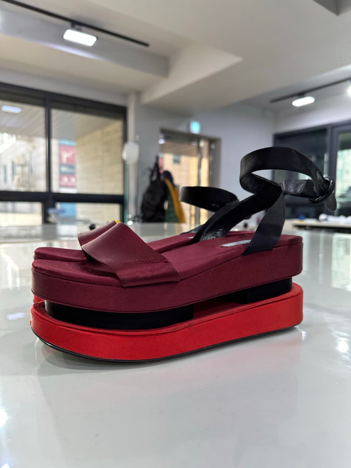 PRADA 프라다 더블 게타 플랫폼 샌달  상품이미지2