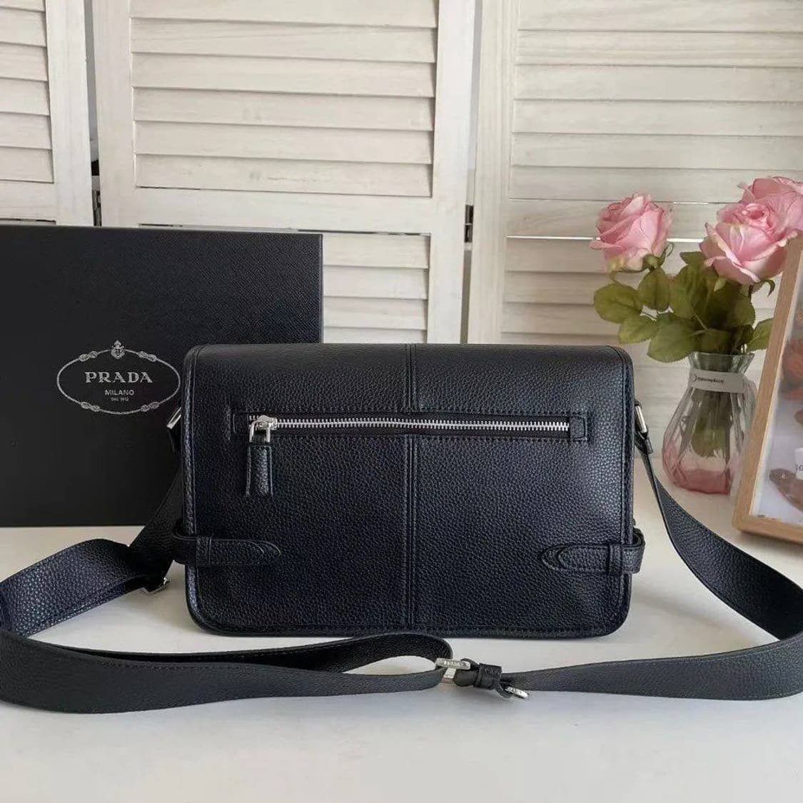 프라다의 가죽 숄더  메신저백
 상품이미지4