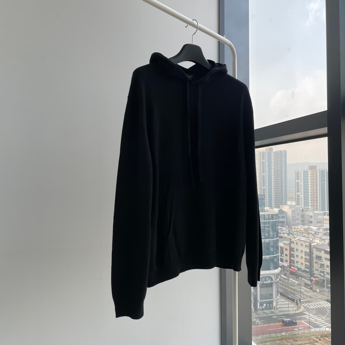 (xxl) 루이비통 엠보스드 캐시미어 후드티 상품이미지2