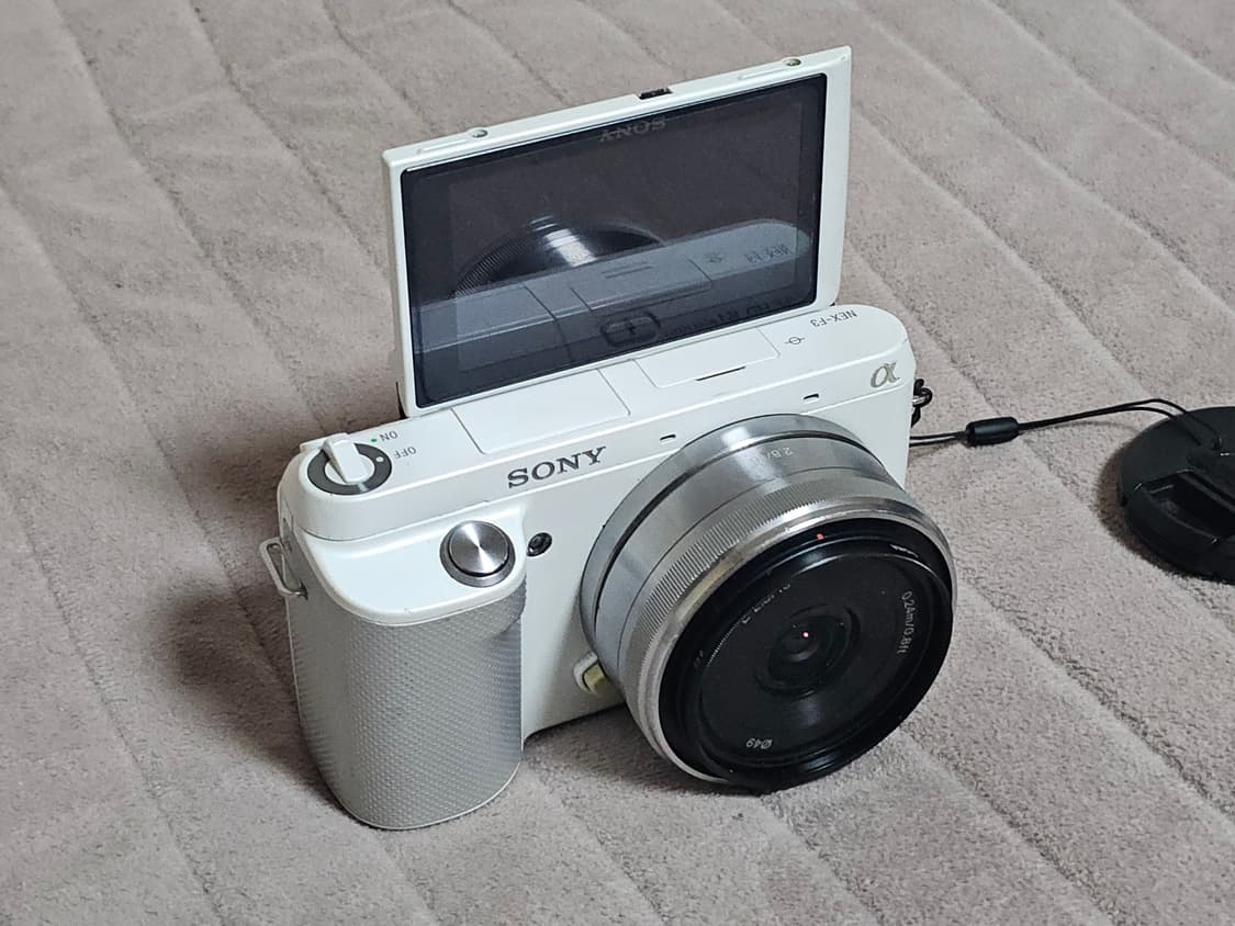 소니 NEX-F3 미러리스 카메라 상품이미지2