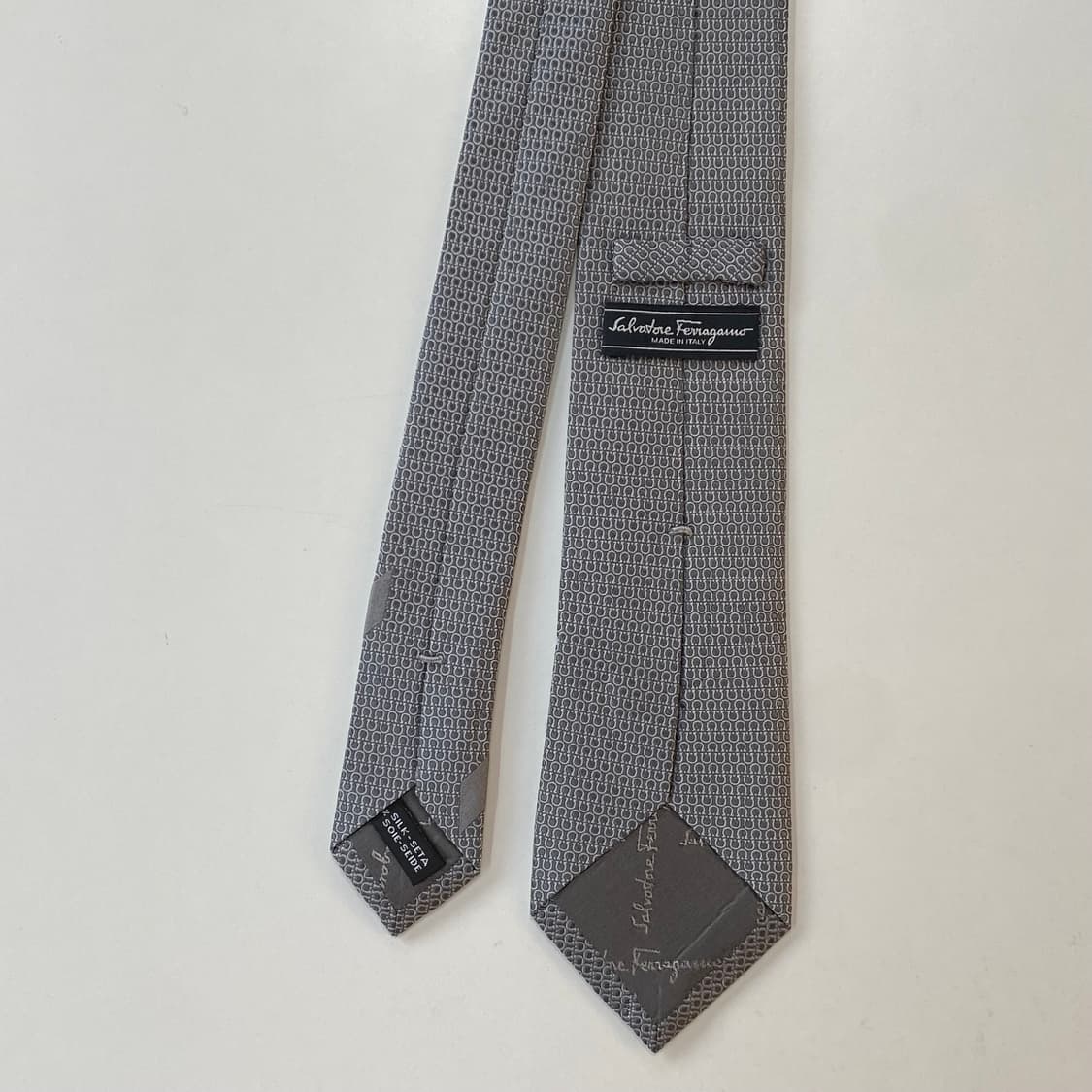 신형 페레가모(Ferragamo) 모노그램 명품 정품넥타이7.3cm 상품이미지3