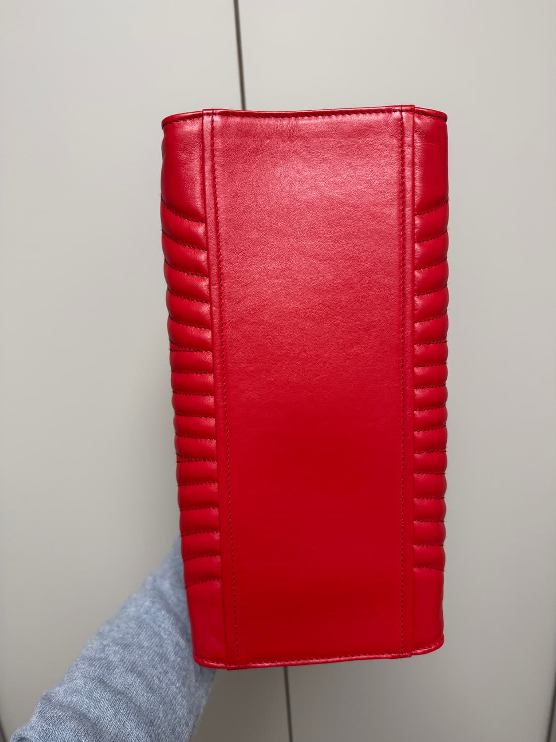 [정품]프라다 레드 퀄팅 토트백 상품이미지5