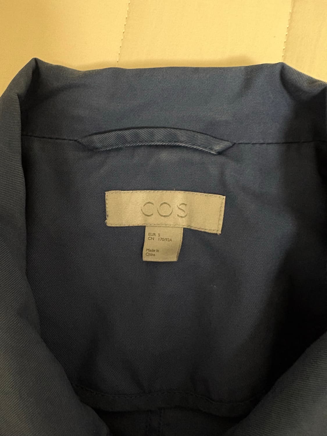 Cos 코스 네이비 포켓 자켓  상품이미지2