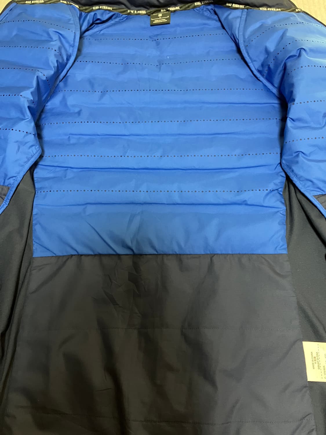 나이키 에어로로프트 자켓 L 상품이미지7