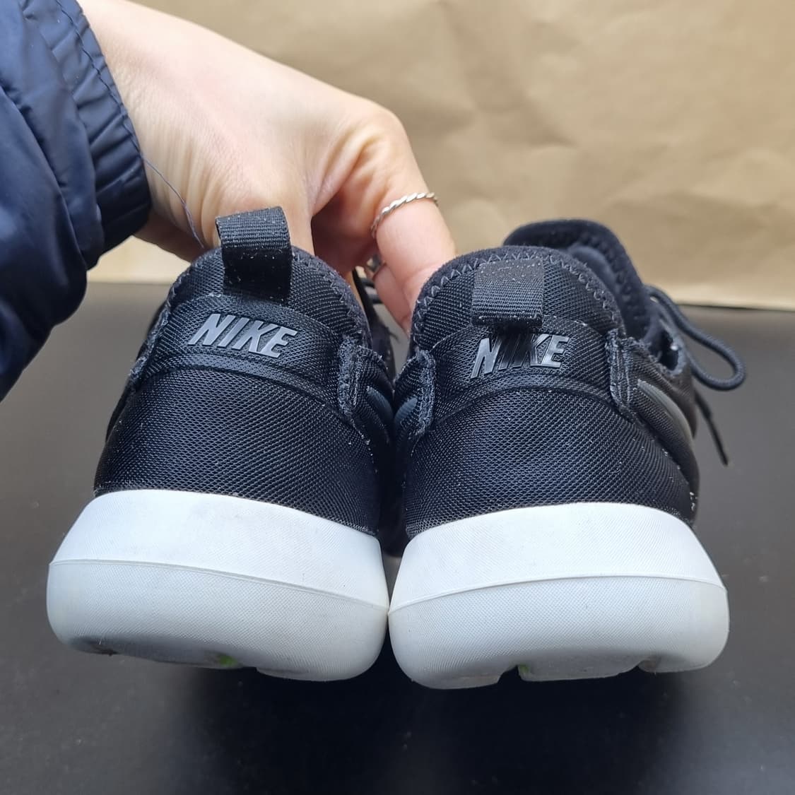 나이키 로쉬투 여성런닝화235  상품이미지4