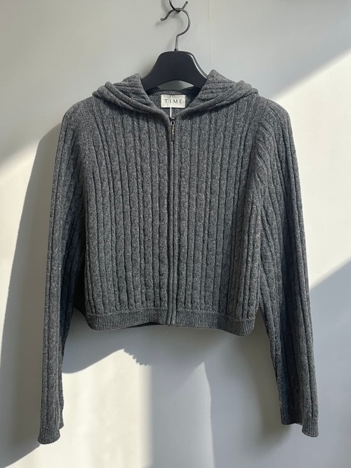 타임 케이블 니트 후드 집업 상품이미지1
