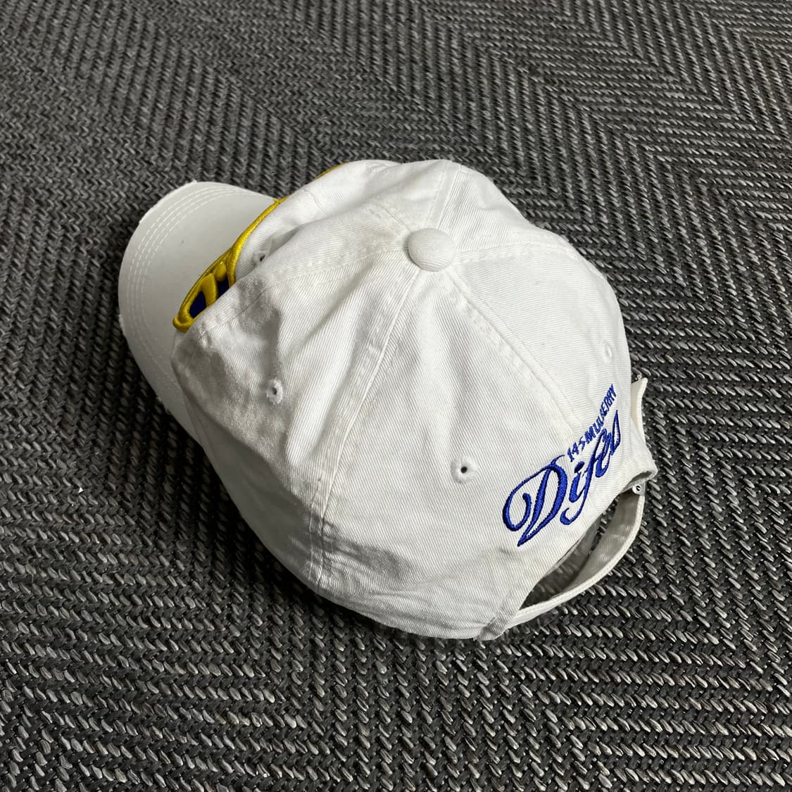 인터크루 y2k 빈티지 화이트 볼캡 o 4114 상품이미지3