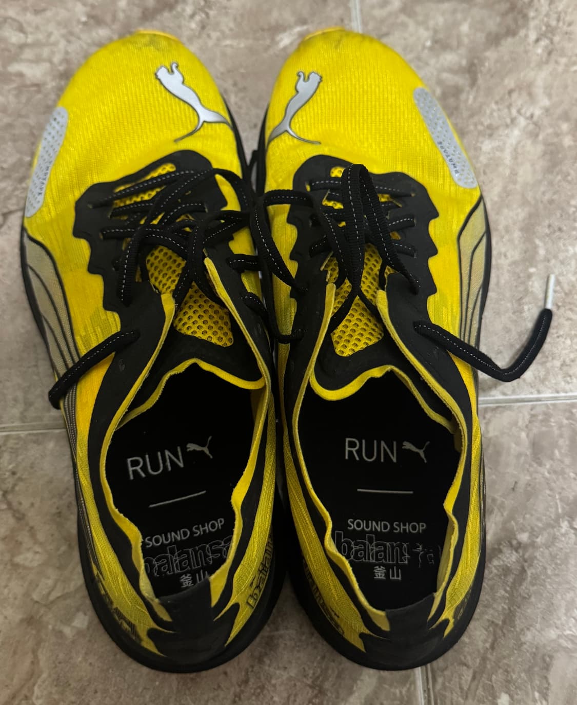 275 푸마x발란사 리버레이트 나이트로2 프리지아 블랙 상품이미지2