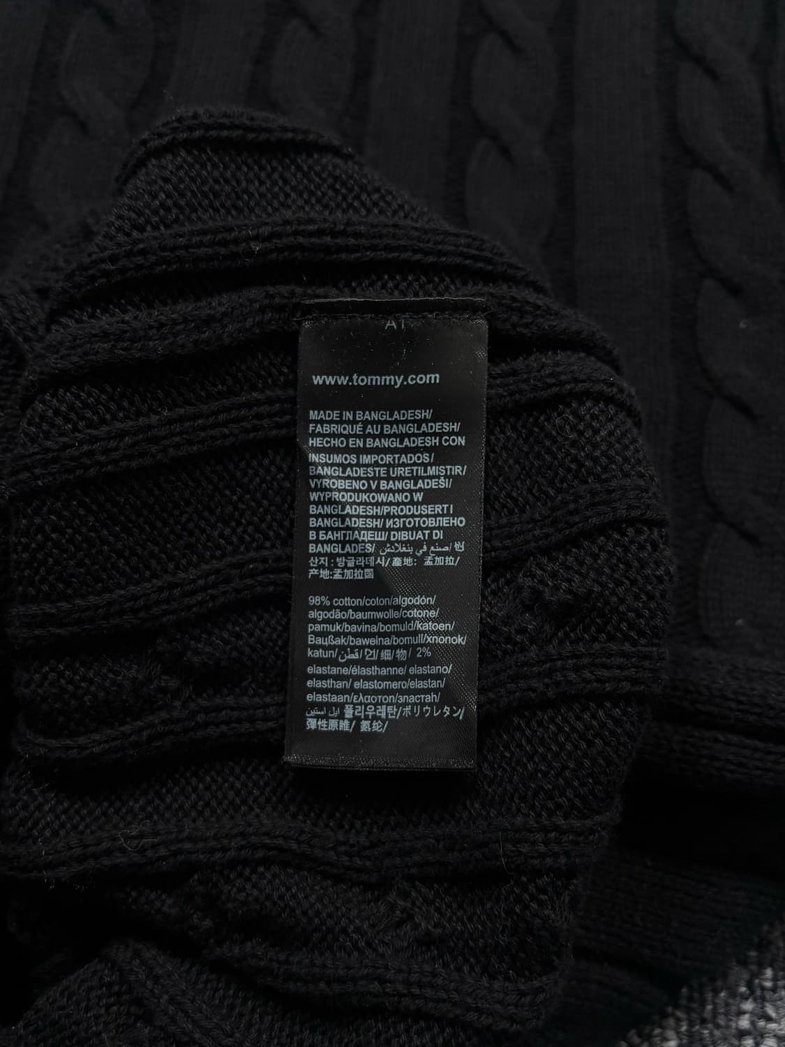 타미힐피거 블랙 코튼 꽈배기 니트 상품이미지7