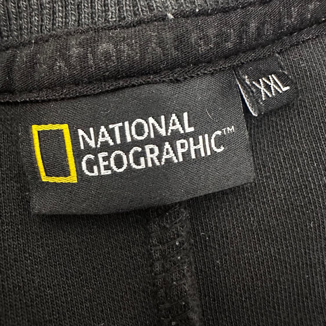 내셔널지오그래픽 맨투맨 블랙 2XL 상품이미지3