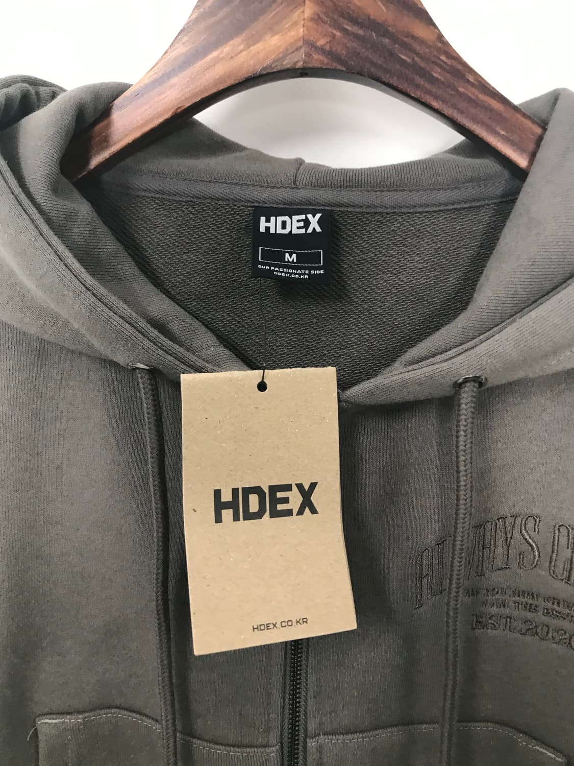 에이치덱스 자수로고 차콜 크롭 후드집업 상품이미지8