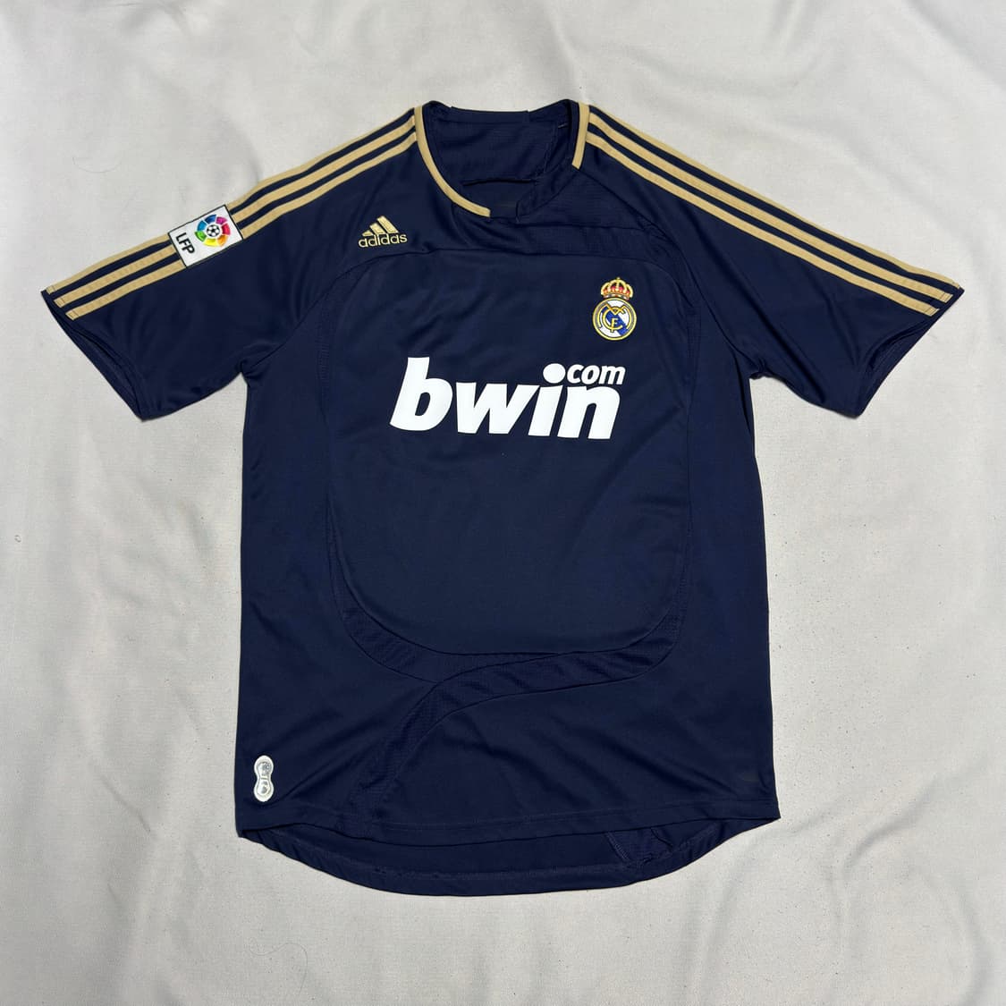 105 아디다스 07-08 레알마드리드 어웨이 라울 유니폼 상품이미지3