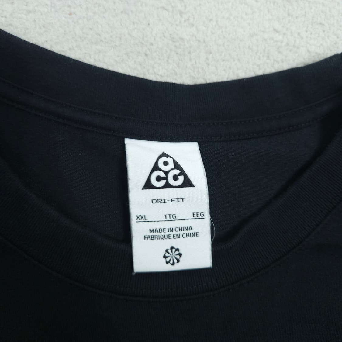 나이키 ACG 반팔티 XXL 상품이미지3