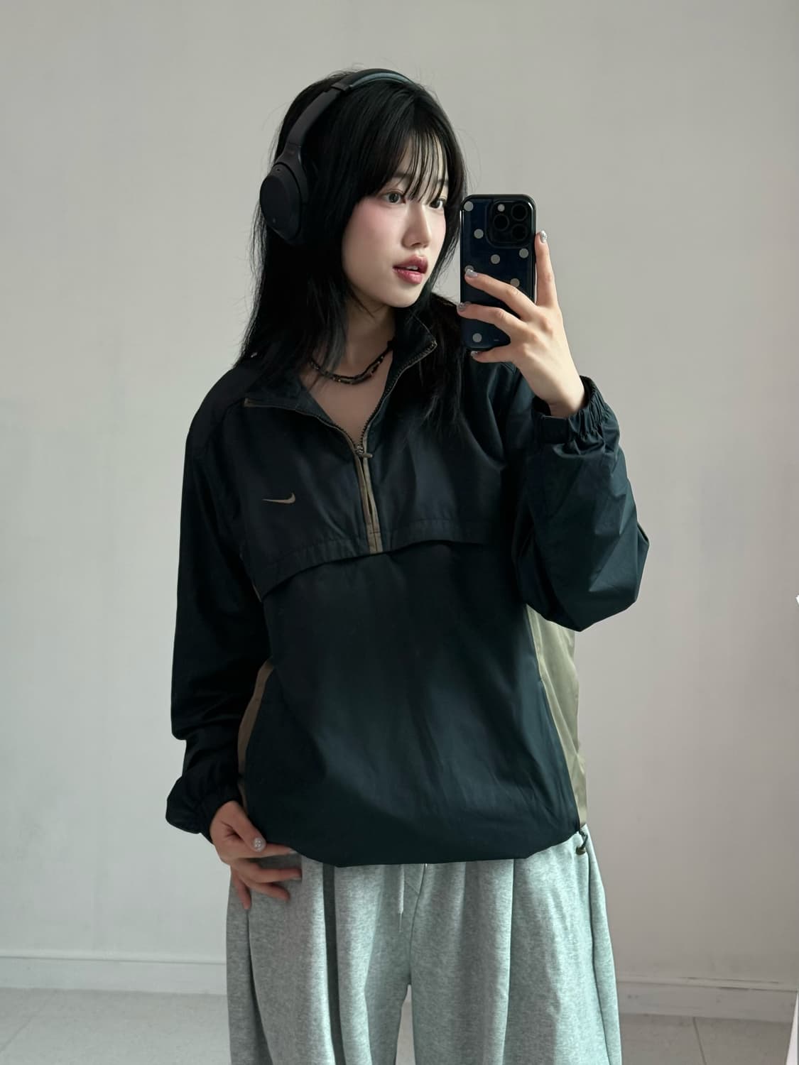 나이키 카키브라운 반집업 상품이미지2
