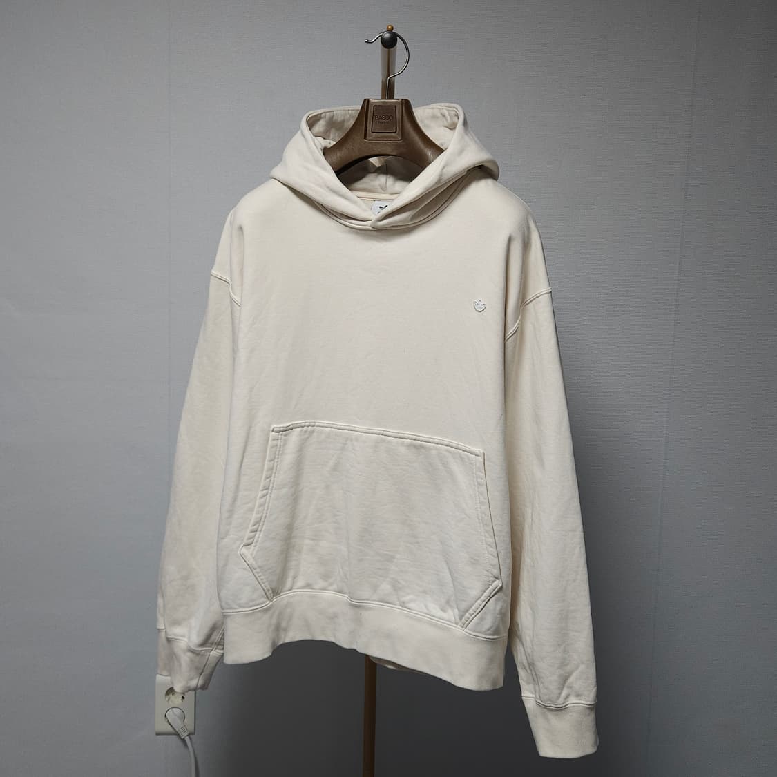 XL ) 아디다스 프리미엄 스몰 로고 후드티 상품이미지3