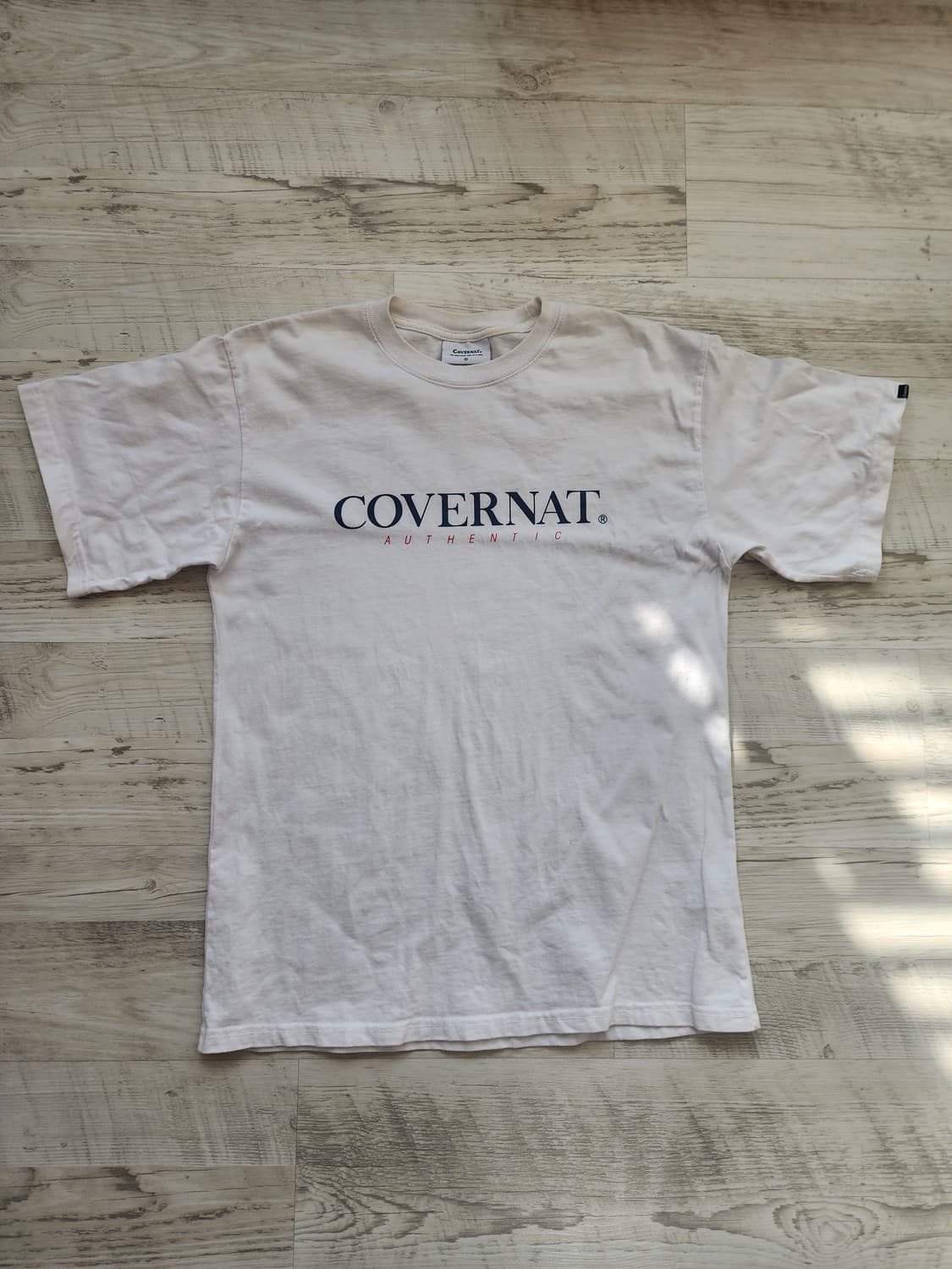 COVERNAT 커버낫 화이트 반팔 티셔츠 팜. M(100)사이즈 상품이미지1
