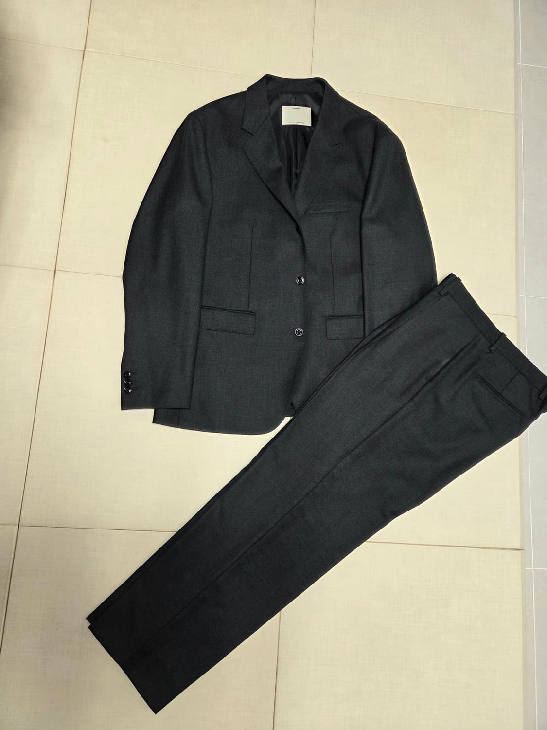 포터리 비즈니스 수트 다크그레이 (4사이즈/컴포트핏) 상품이미지1