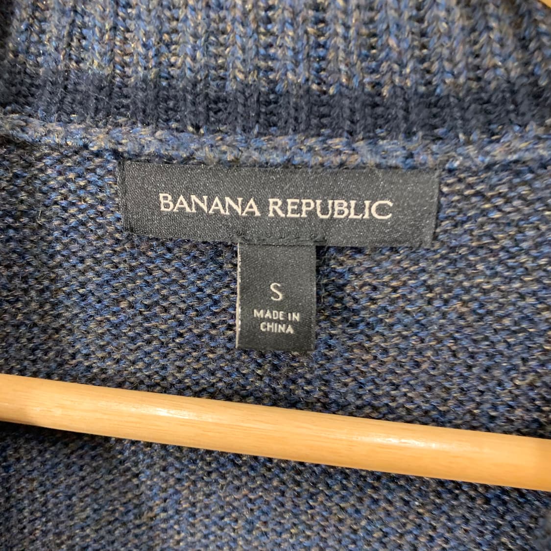 바나나리퍼블릭 투웨이 니트집업 상품이미지3