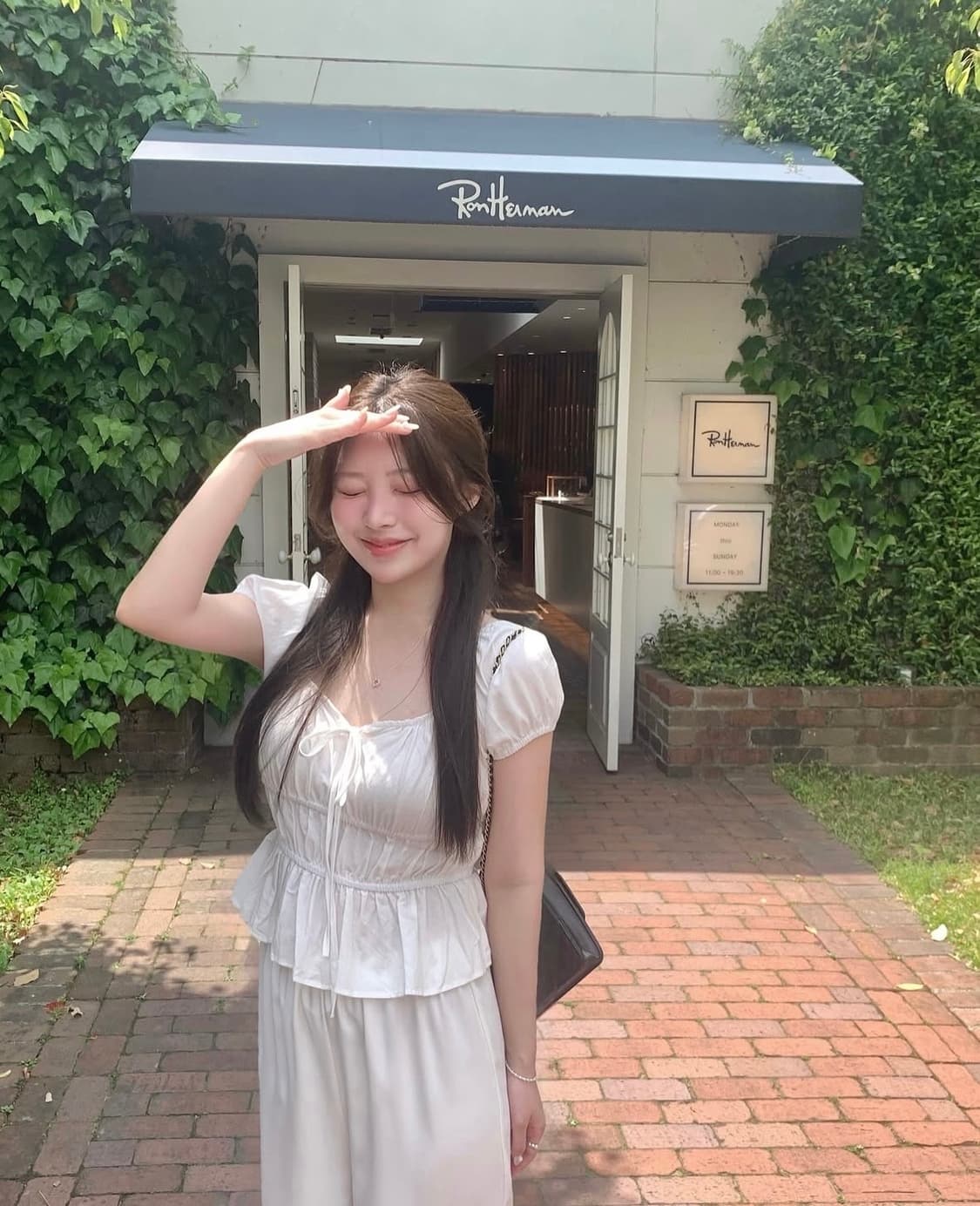 [단종 새제품]리브아워 모이 블라우스 아이보리 moi blouse 상품이미지3