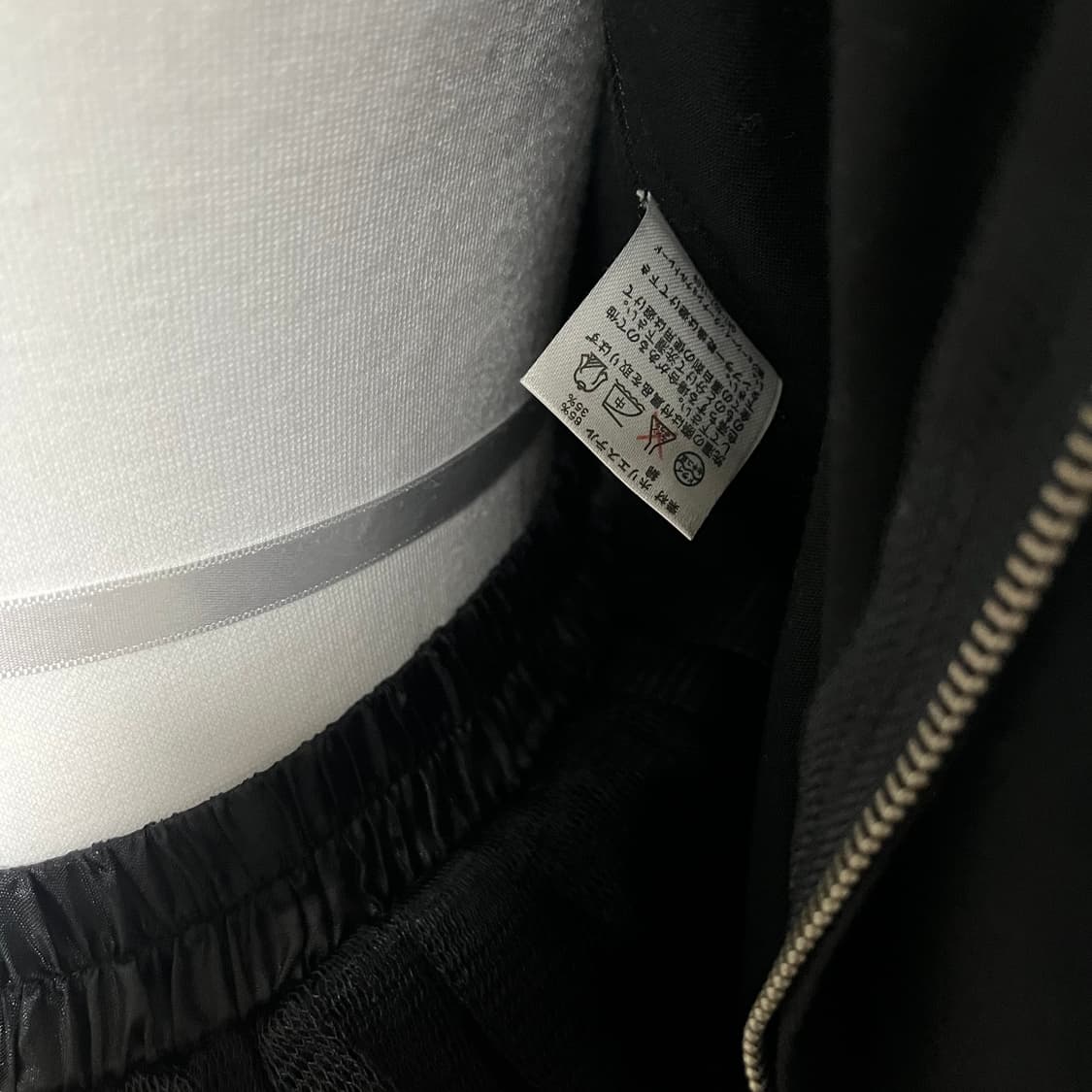 Bodyline 바디라인 고스로리 아일렛 블라우스 상품이미지8