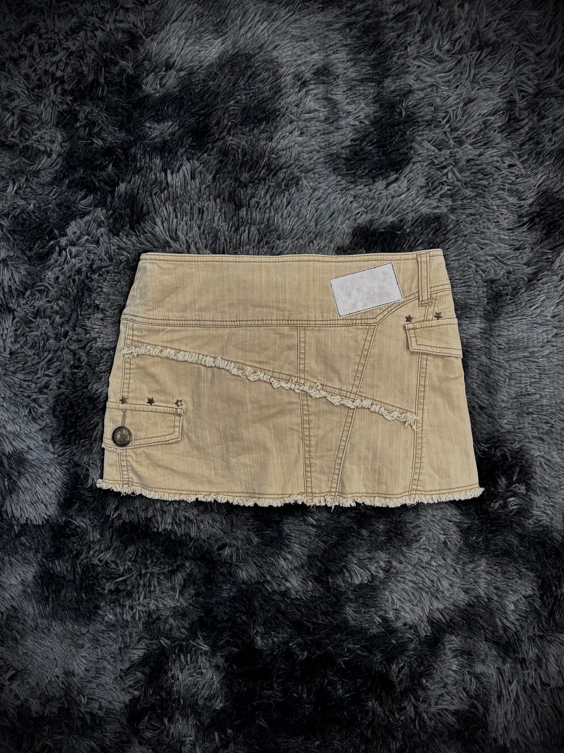 Cecil McBee 베이지 카고 레터링 자수 숏스커트팬츠 상품이미지2