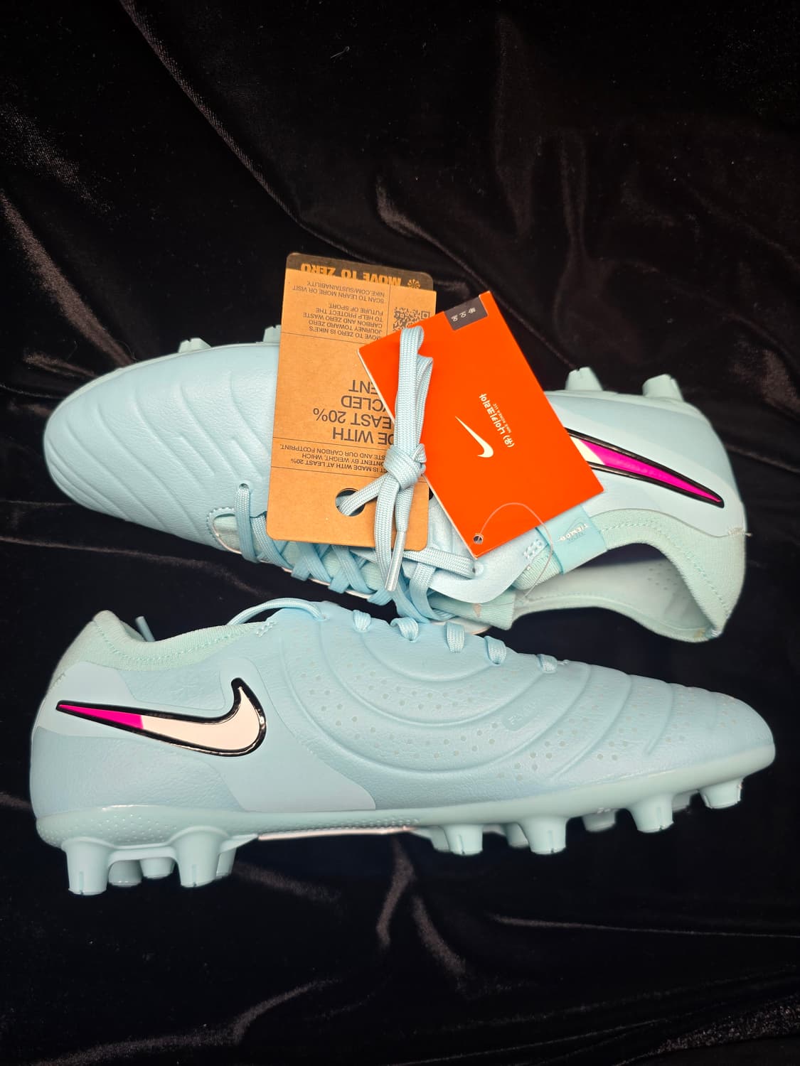 새제품)나이키 티엠포 레전드 10 프로 HG 260 판매합니다. 상품이미지1