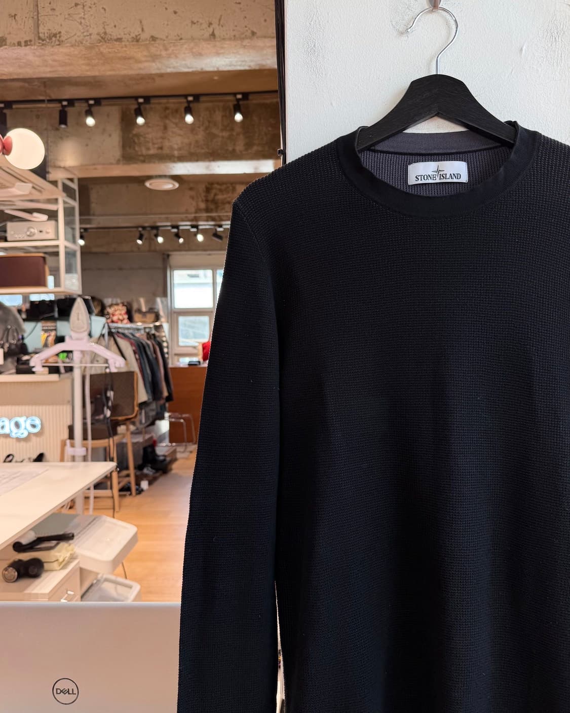 스톤아일랜드 블랙 와플 크루넥 니트  상품이미지4
