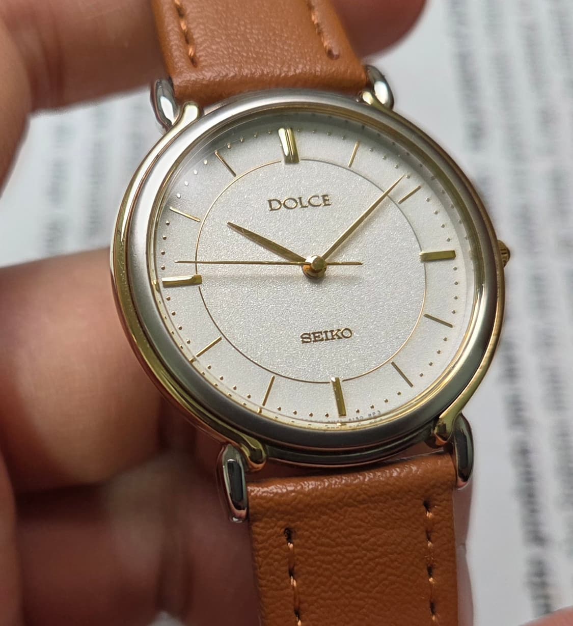 레어] 빈티지 세이코 돌체 화이트 스파클 다이얼 논데이트 슬림쿼츠
 상품이미지4
