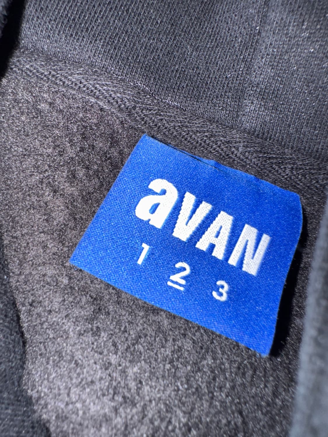 AVANDRESS 어반드레스 뒷 프린팅 기모 후드티 상품이미지3