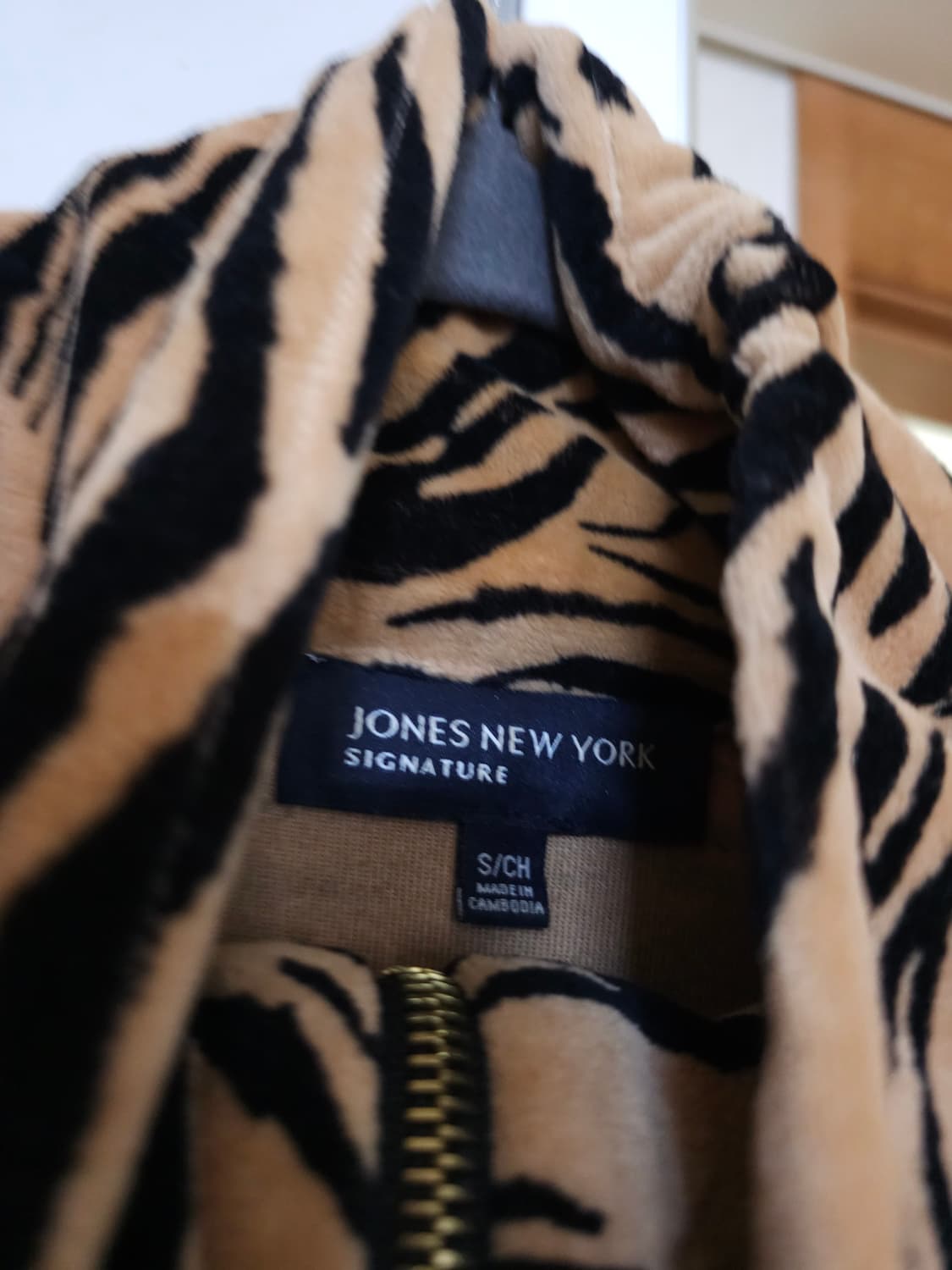 Jones New York 존스뉴욕 호피 벨벳 자켓 상품이미지3