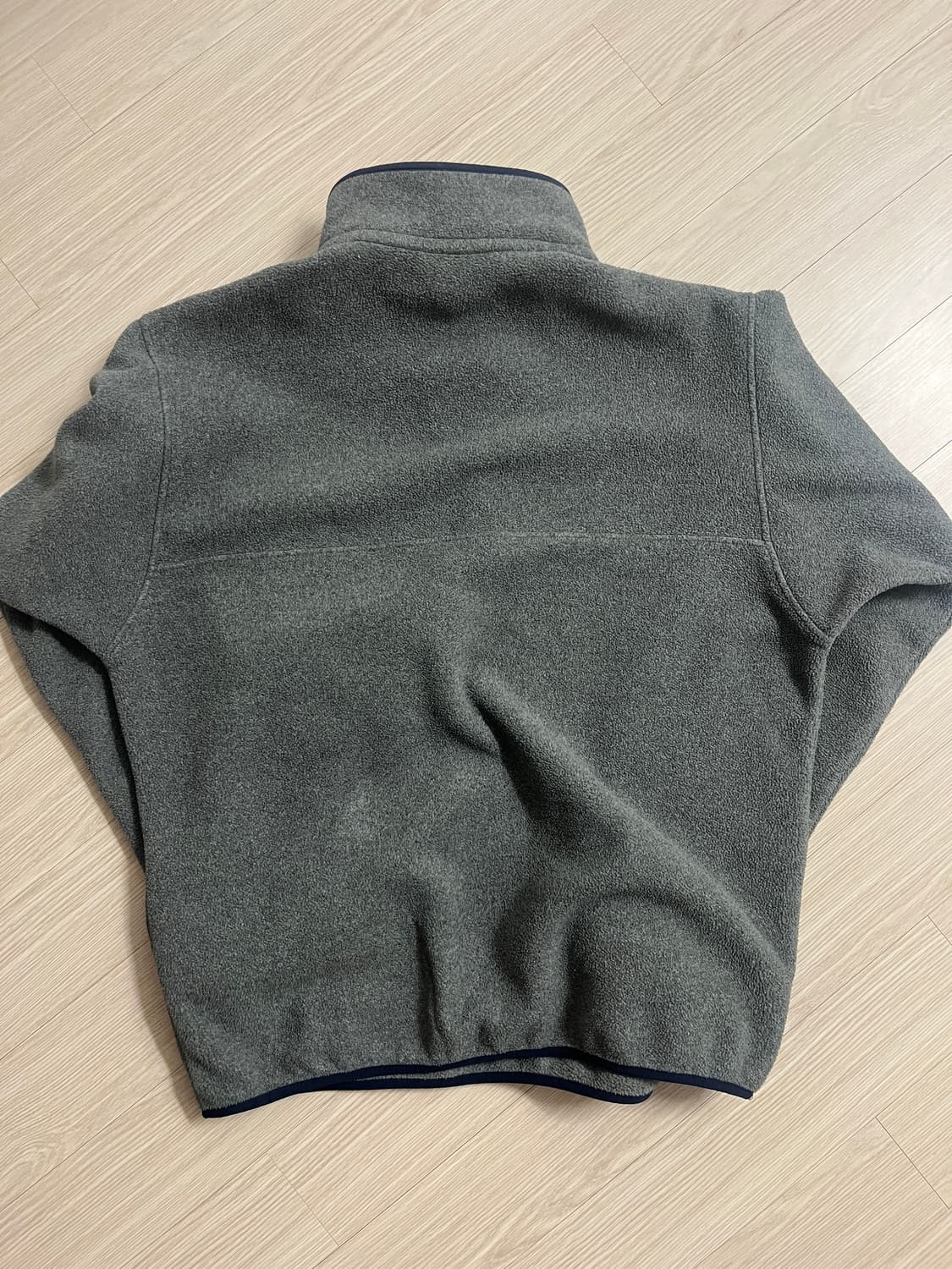 파타고니아 신칠라 니켈 네이비 M 판매합니다 상품이미지4