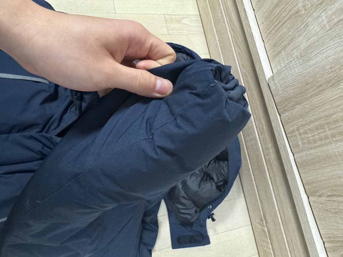 (105)휠라 헤비 벤치 롱다운 패딩 점퍼 네이비 상품이미지6