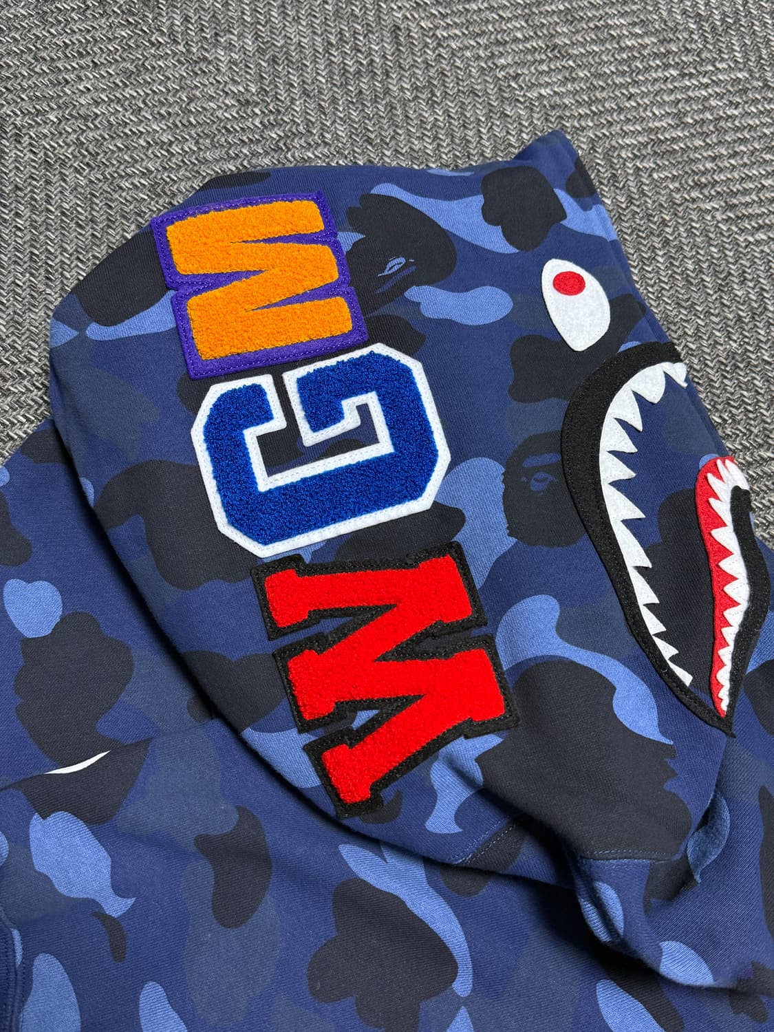 베이프 카모 샤크 네이비 후드집업 L 상품이미지9